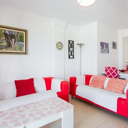 Marina Park Apartment